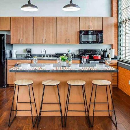 Ny Style Centric Loft With King Bed By Park Av. Apartment Rochester Exterior photo